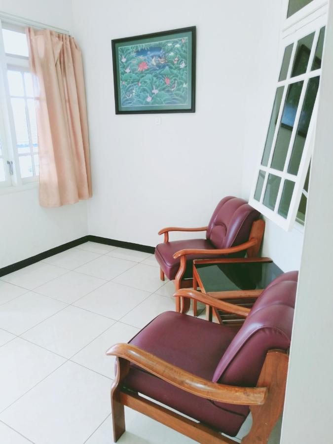 Hotel Taman Indah Madiun Eksteriør billede