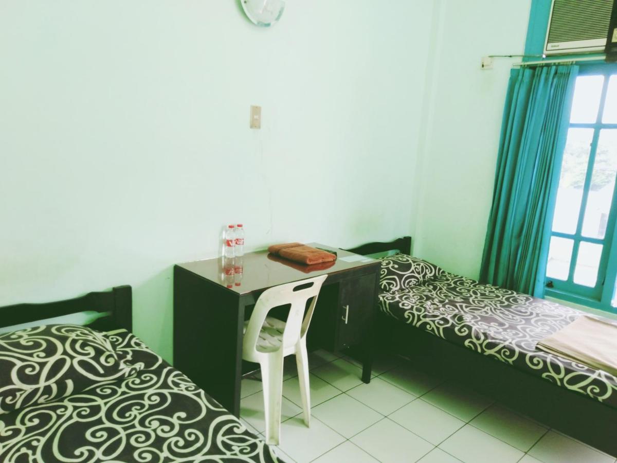 Hotel Taman Indah Madiun Eksteriør billede