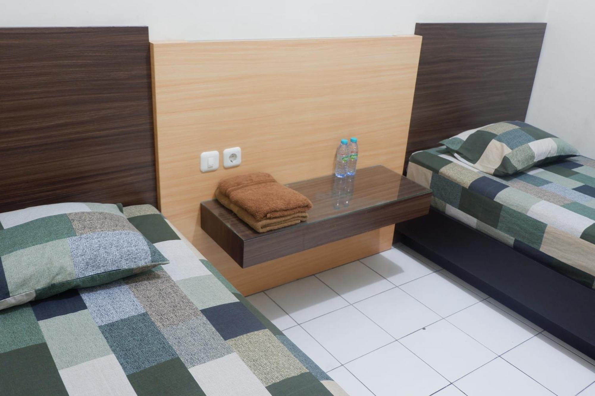Hotel Taman Indah Madiun Eksteriør billede